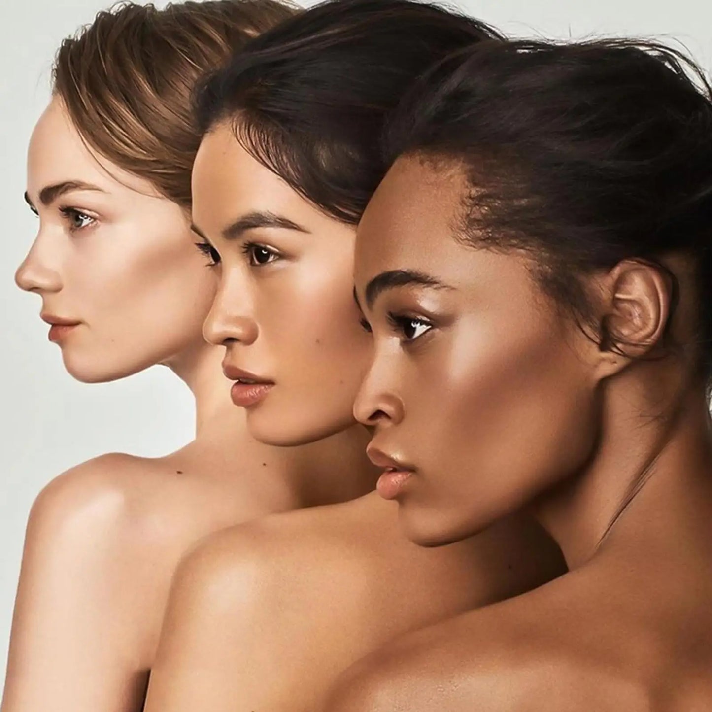 Full Coverage Liquid Concealer – Long-Lasting Smooth Matte Finish