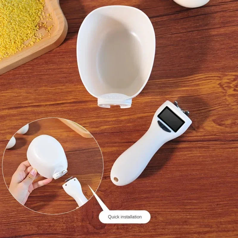 Digital dog food measuring spoon with LCD display measuring dry pet food accurately